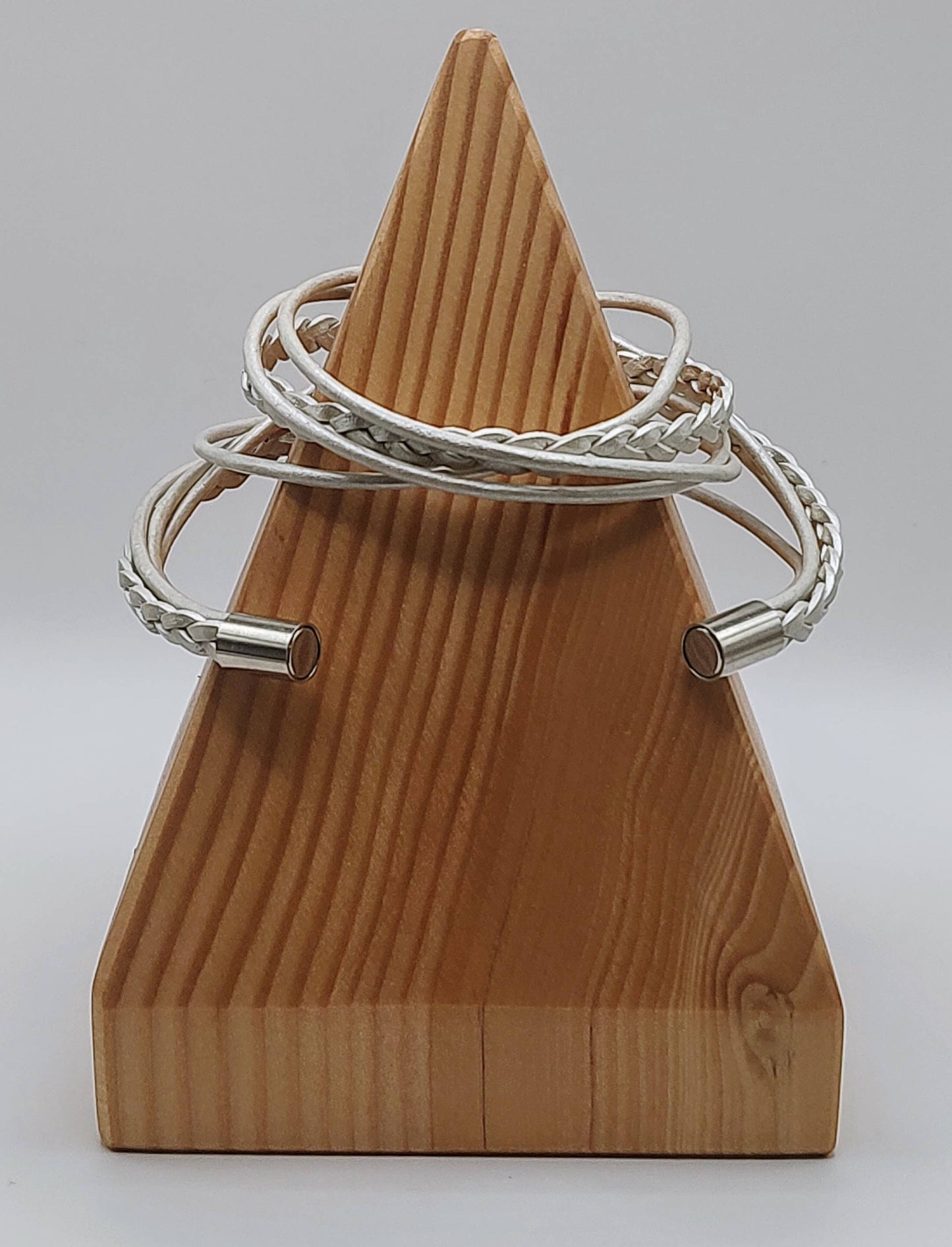 Pearl Braided Leather Wrap