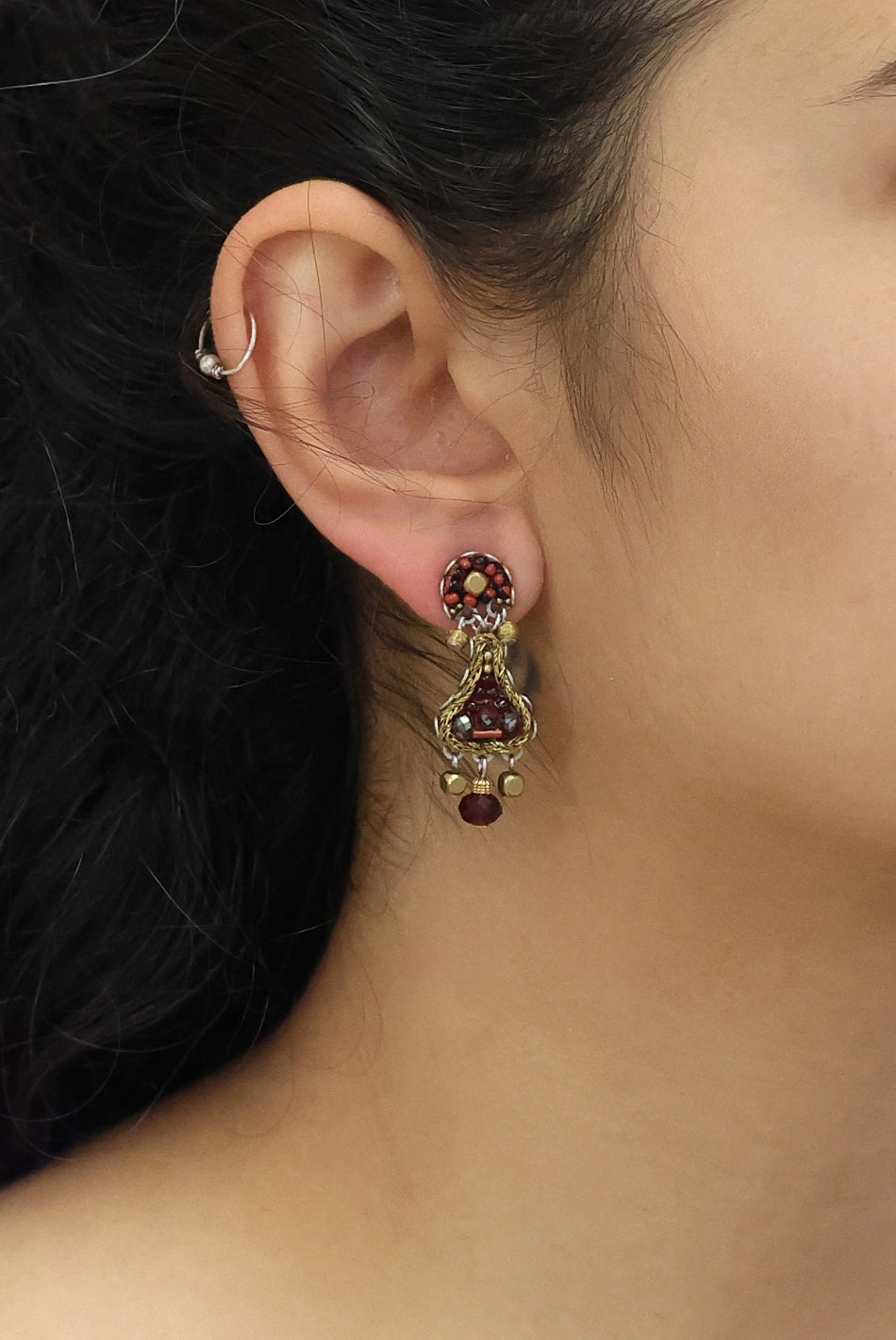 Noble Wine Earrings