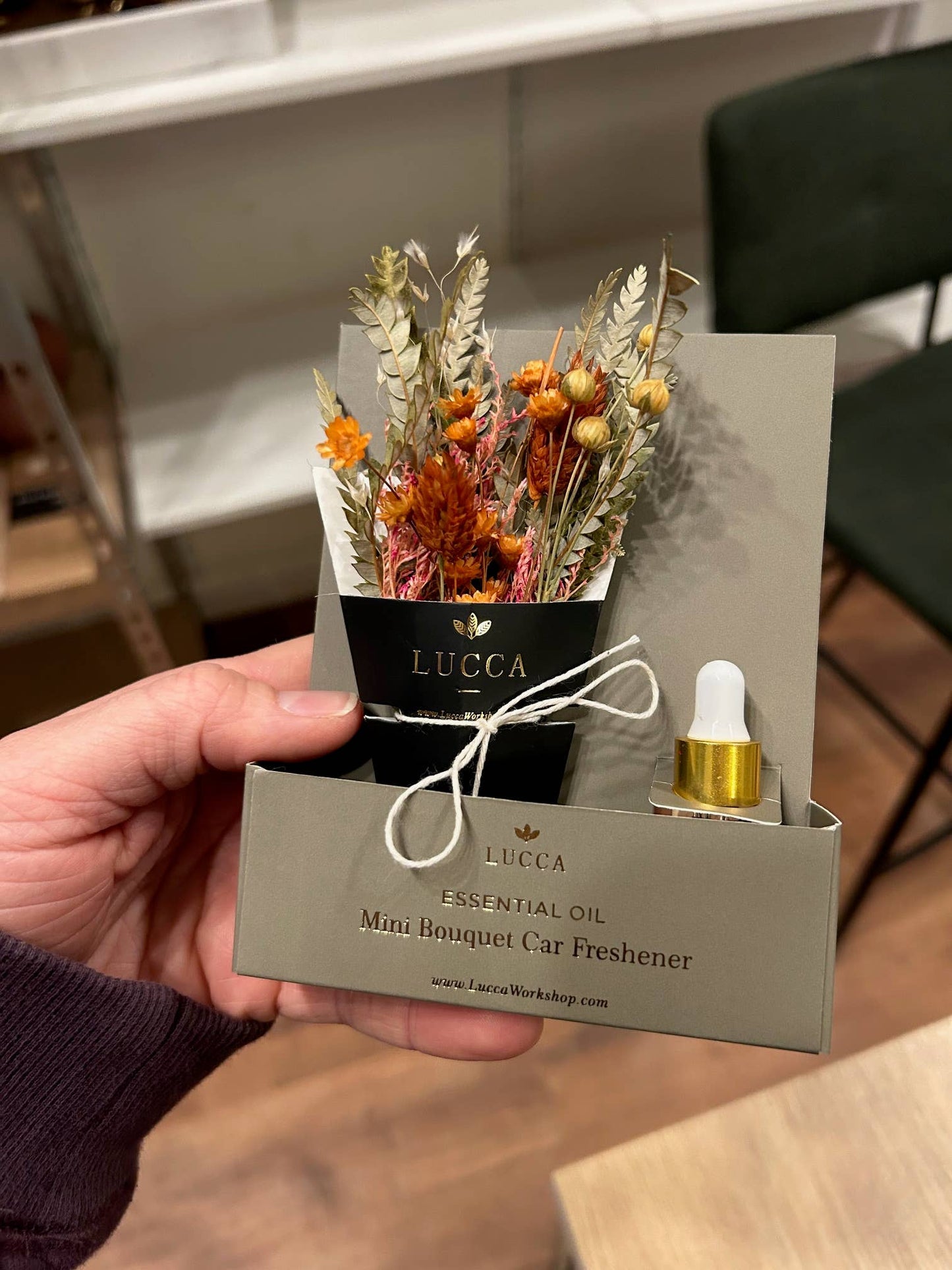 Nontoxic Floral Car Air Freshener