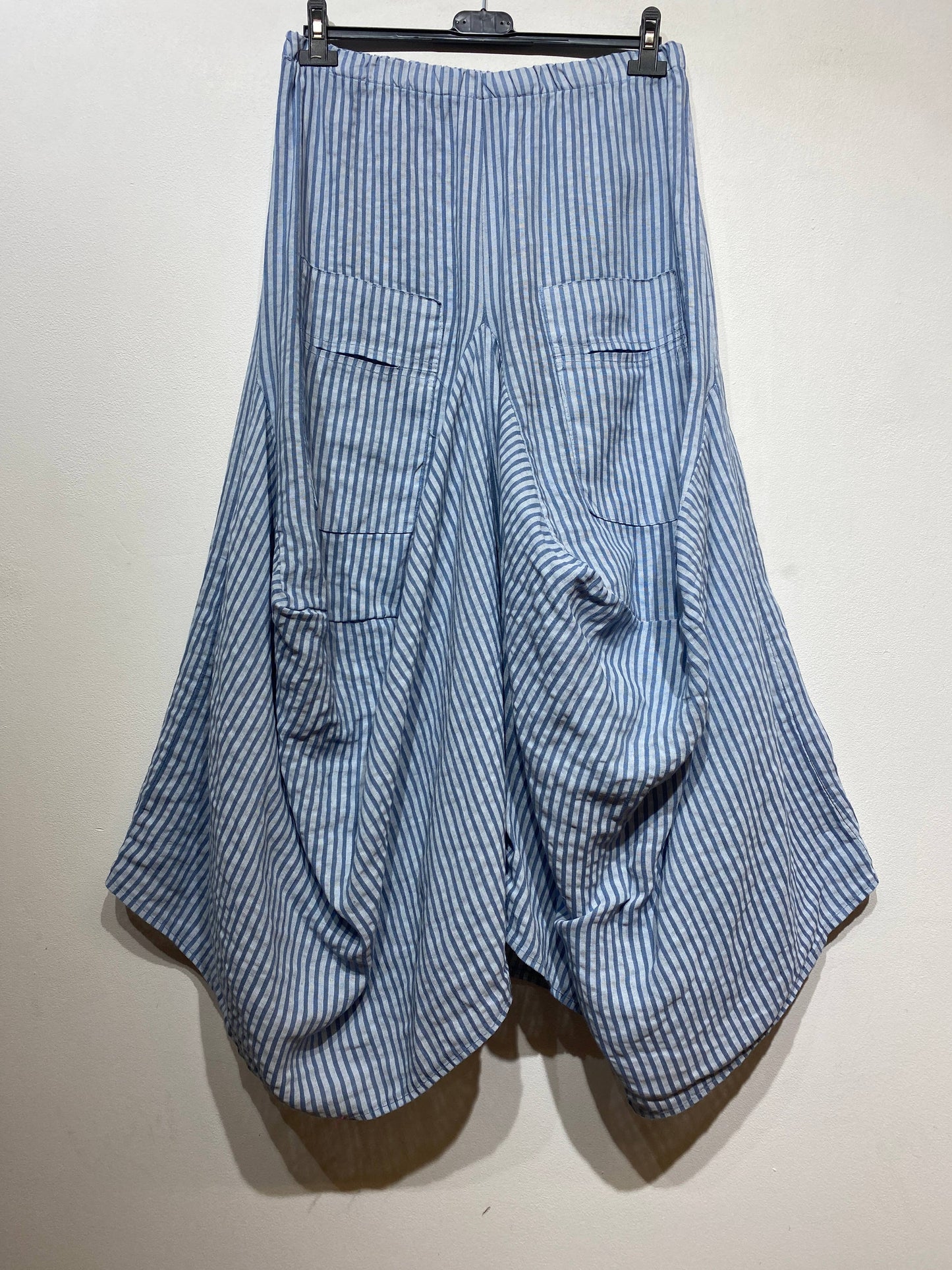 LINEN SKIRT WITH POCKETS, STRIPED