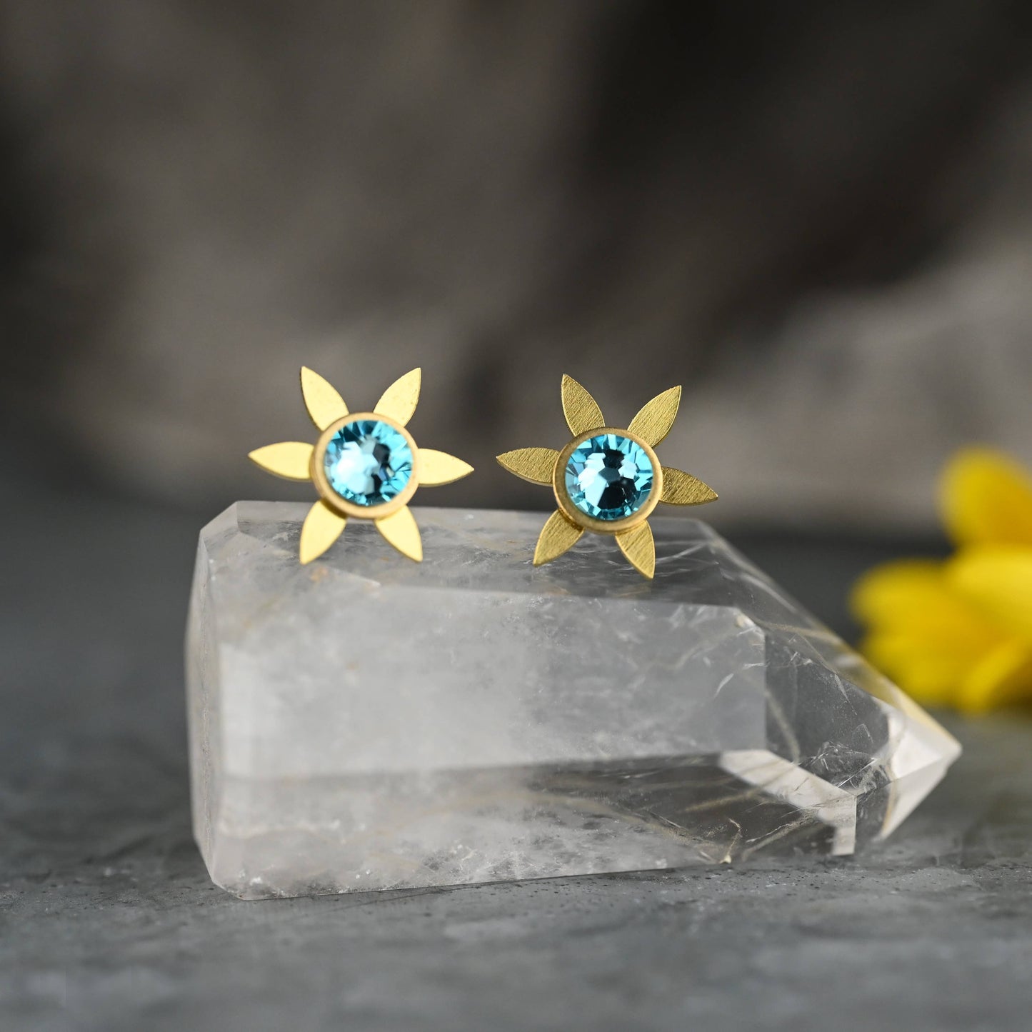 Flower & Crystal Stone Stud Earrings