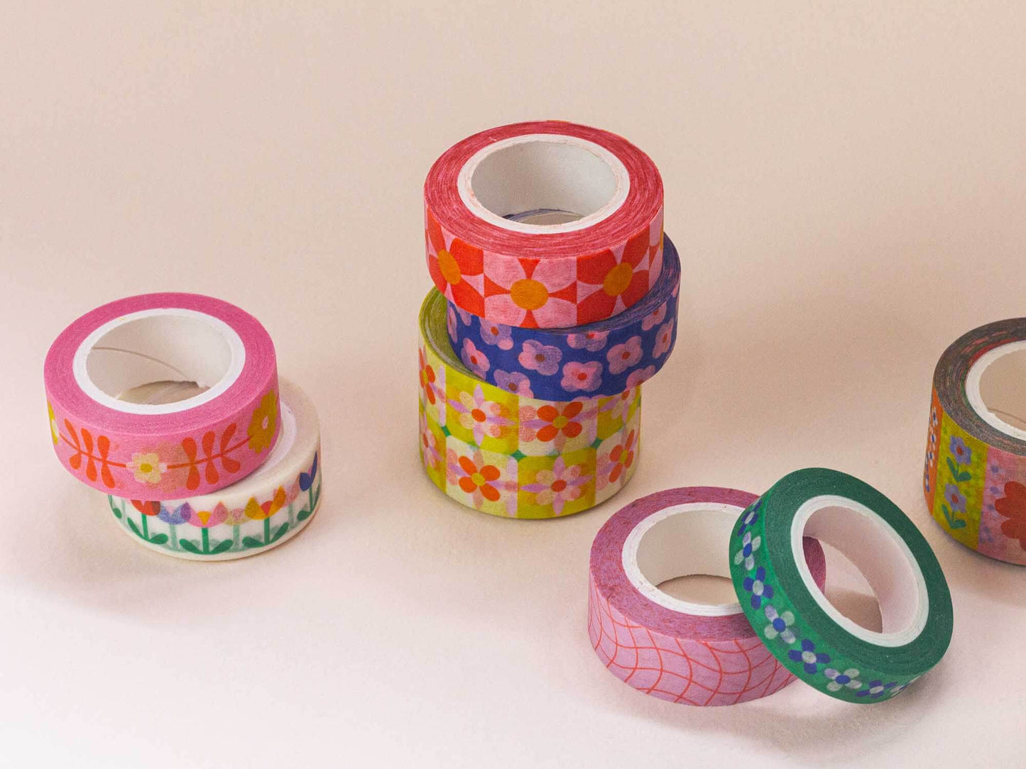 Primrose Party 15mm • Retro Scattered Flowers Washi Tape