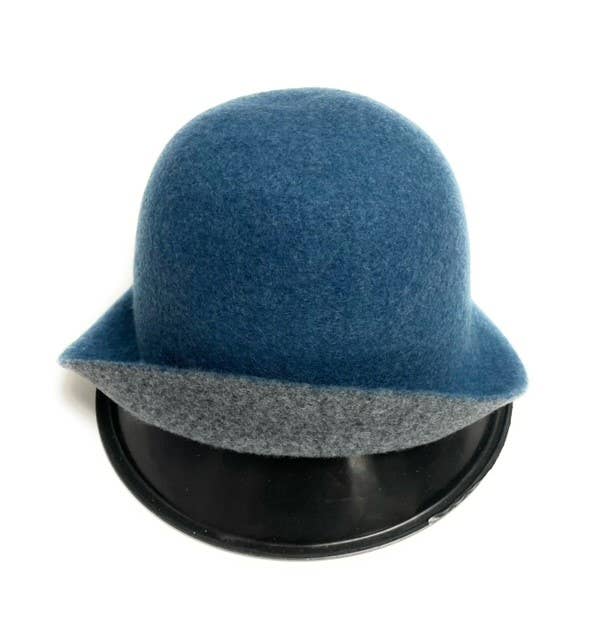 21S-0564 Boiled Wool Flat Knit Reversible Cloche Hat