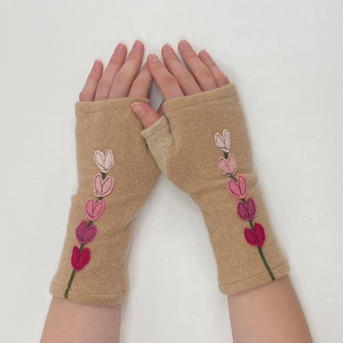 Fingerless Cashmere Gloves-Lupine