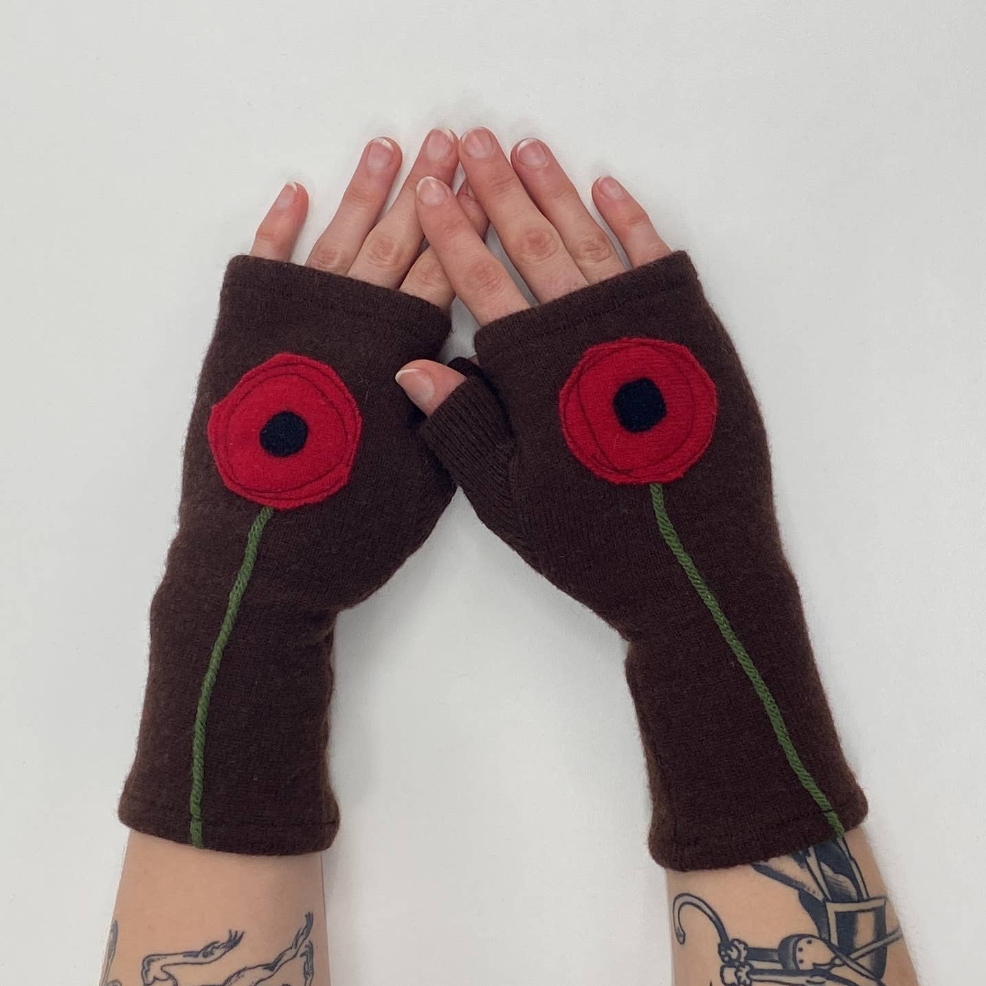 Fingerless Cashmere Gloves-Poppy