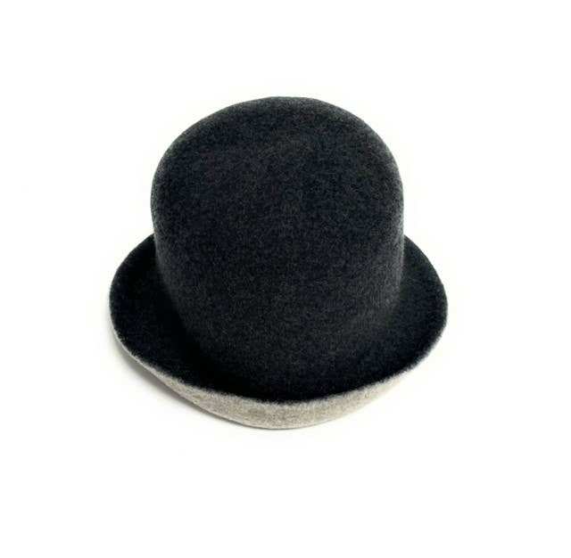 21S-0564 Boiled Wool Flat Knit Reversible Cloche Hat