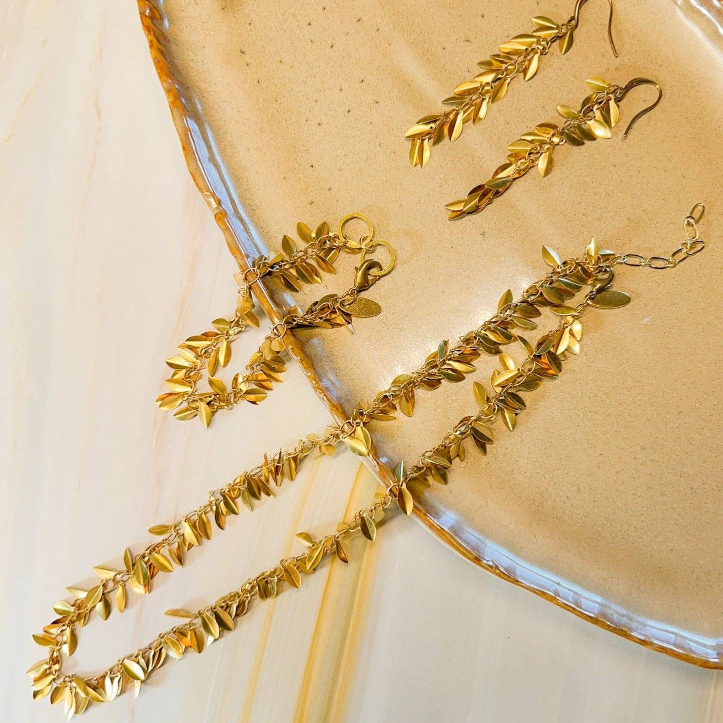 Garland Leaf Chain Long Earring