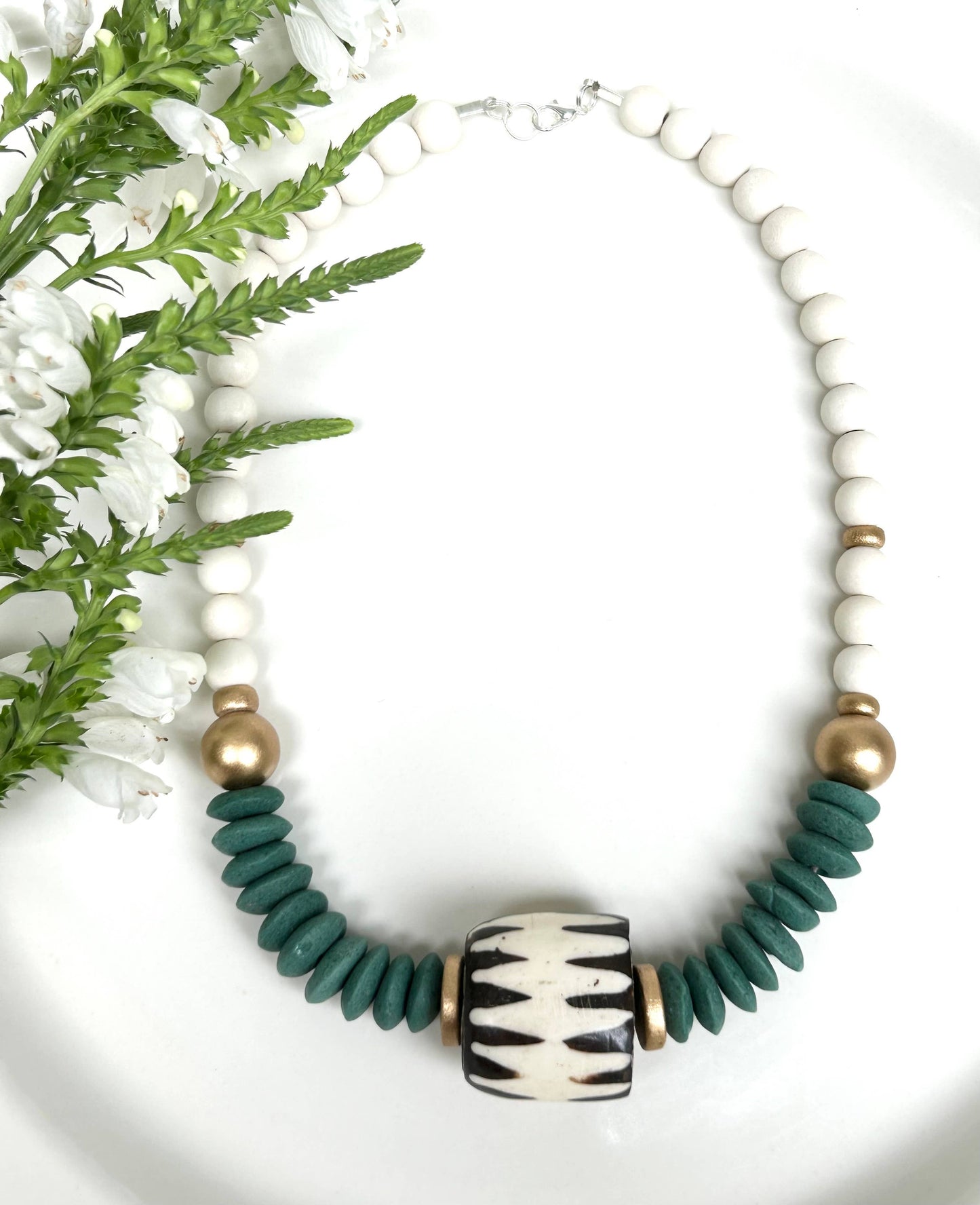 Green beaded statement game day necklace 