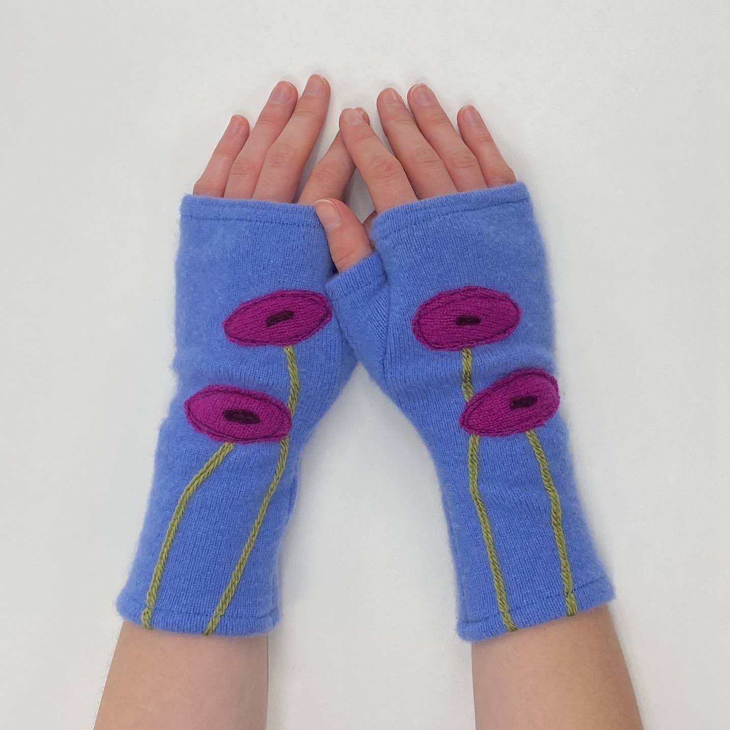 Fingerless Cashmere Gloves-Oval Poppy