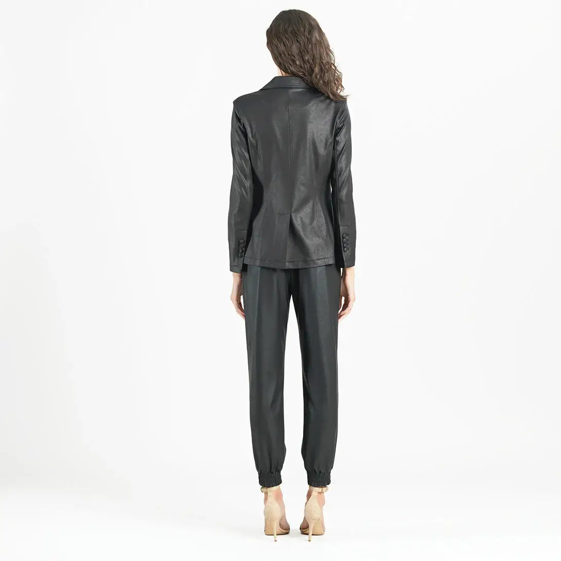 JK124 - Liquid Leather ™ Signature Pocket Blazer