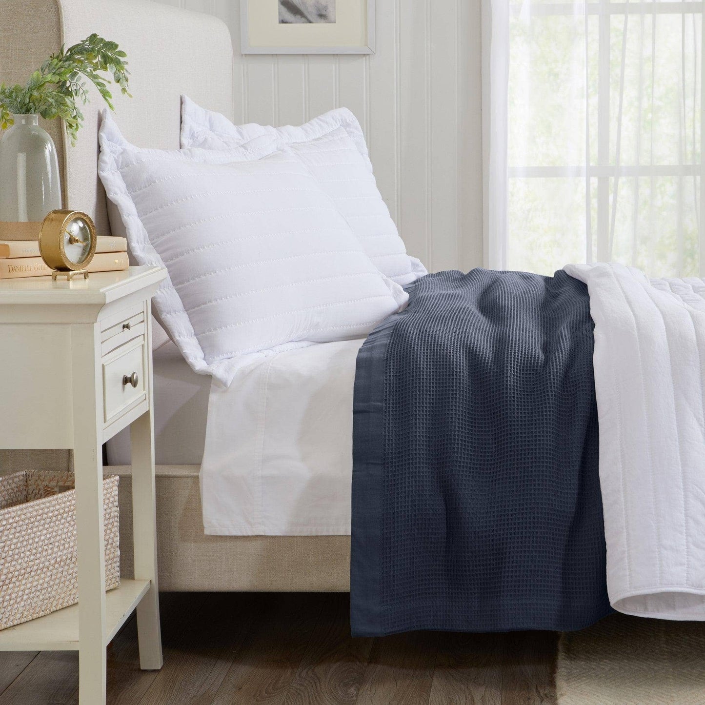 100% Cotton Small Waffle Weave Blanket - Hazel Collection