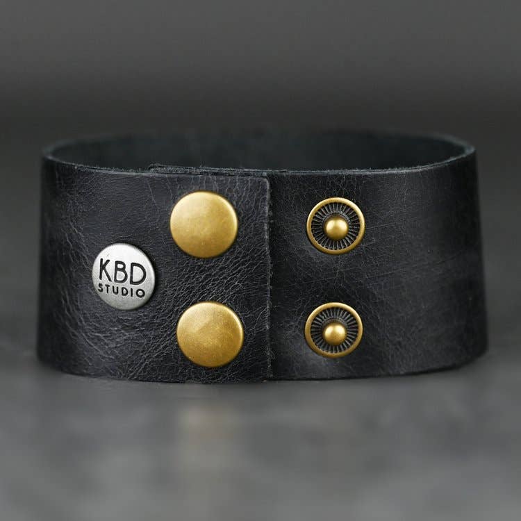 Midsize Cuff with Semi Precious Gemstone (Rose Gold Leather)