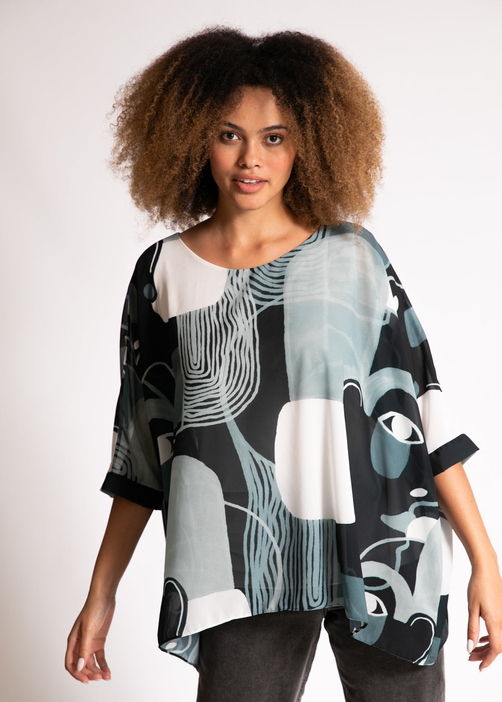 Capri Poncho
