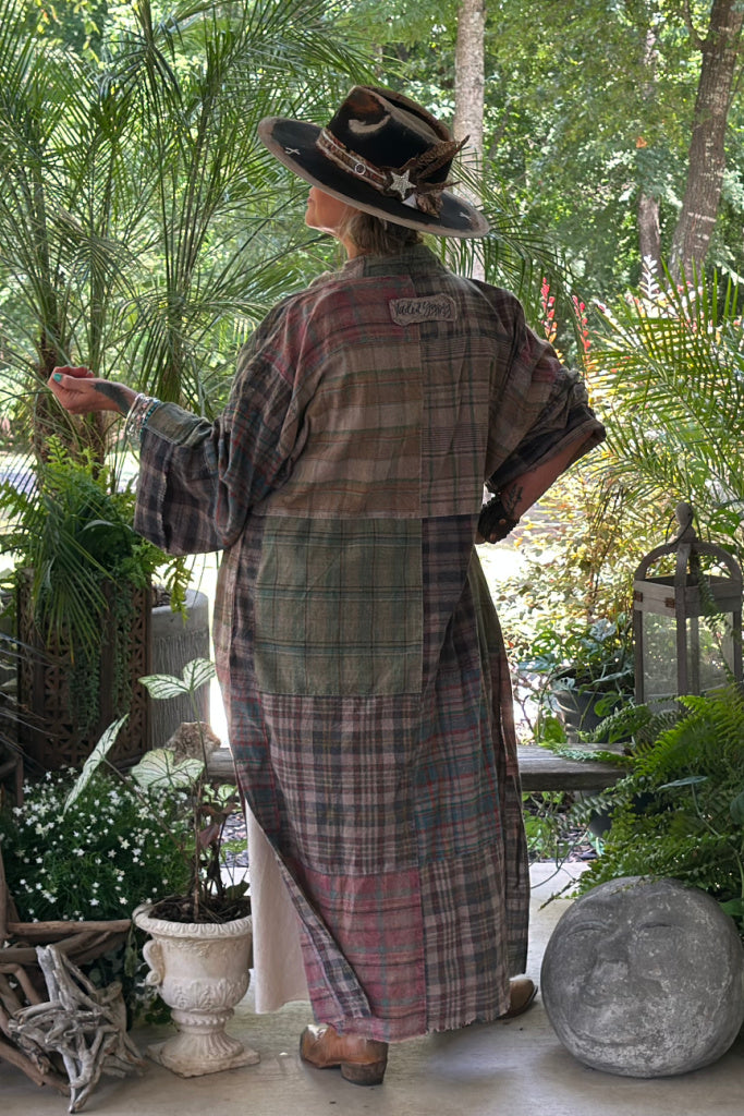 Tracing Memories Duster