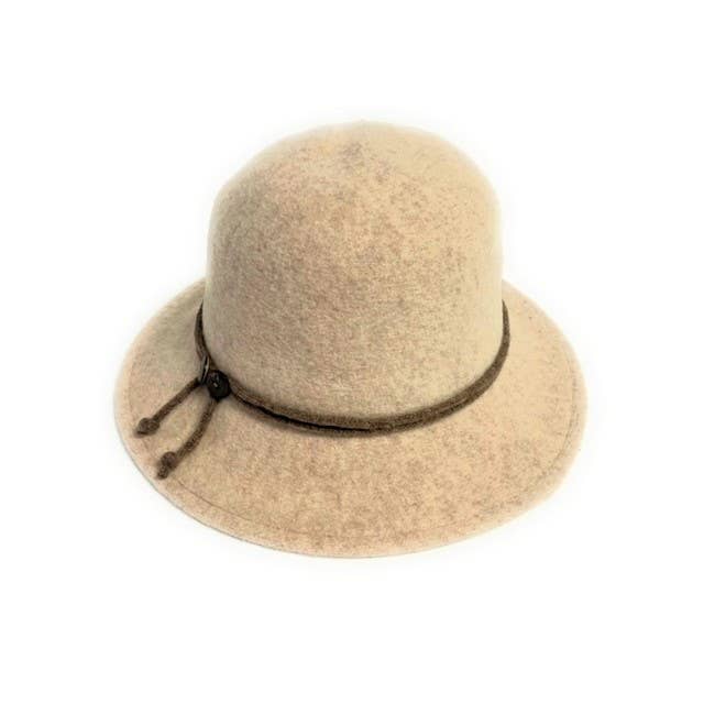 18S-1096 Boiled Wool Brim Hat with Tie And Buttons Accent