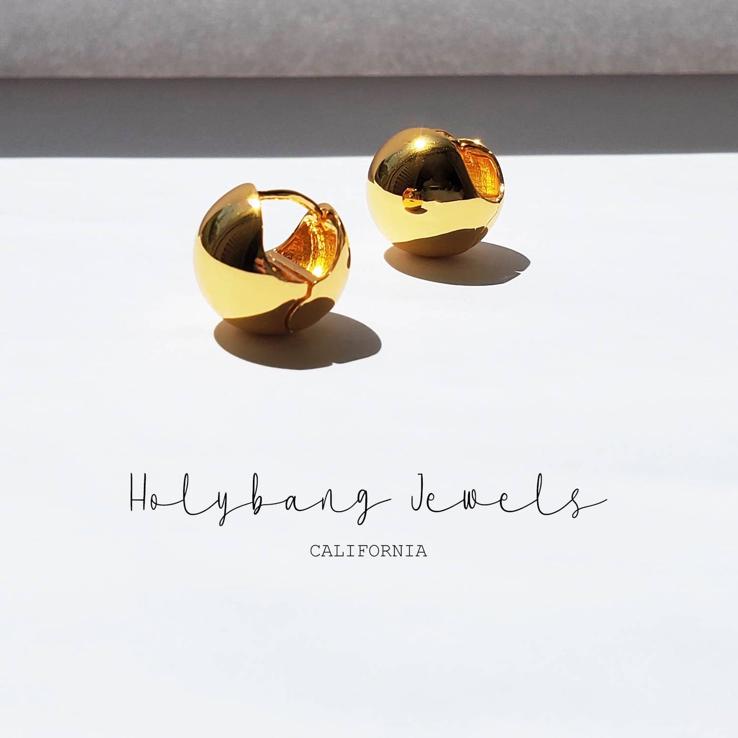 BALL HUGGIE EARRINGS - E-H3006