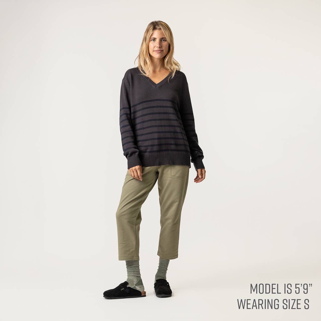 Organic Cotton - V Neck Sweater