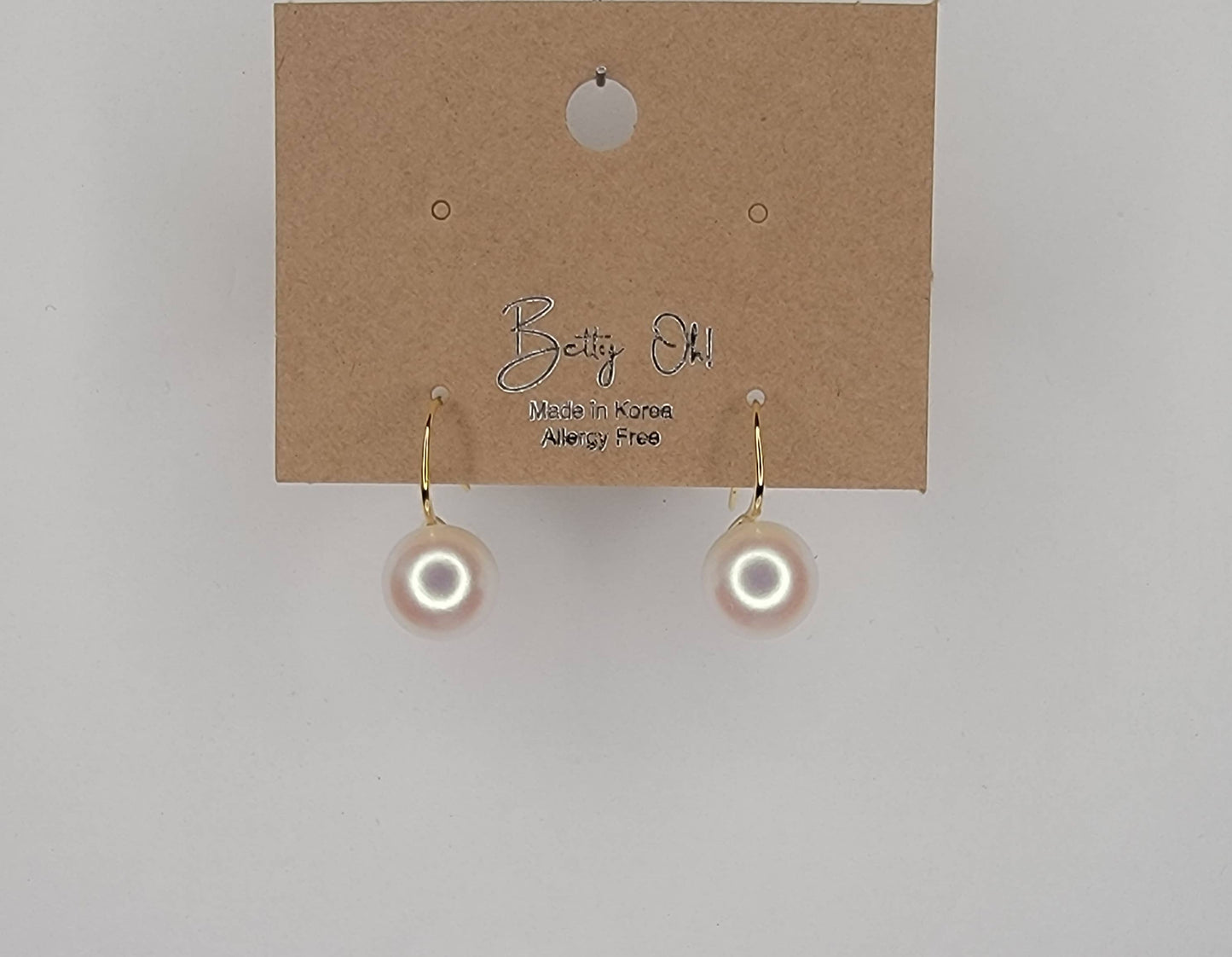 AURORA FAUX PEARL HOOK EARRINGS.