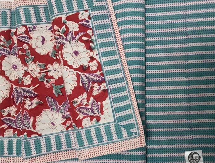 Table Runner 60" Camelia Red