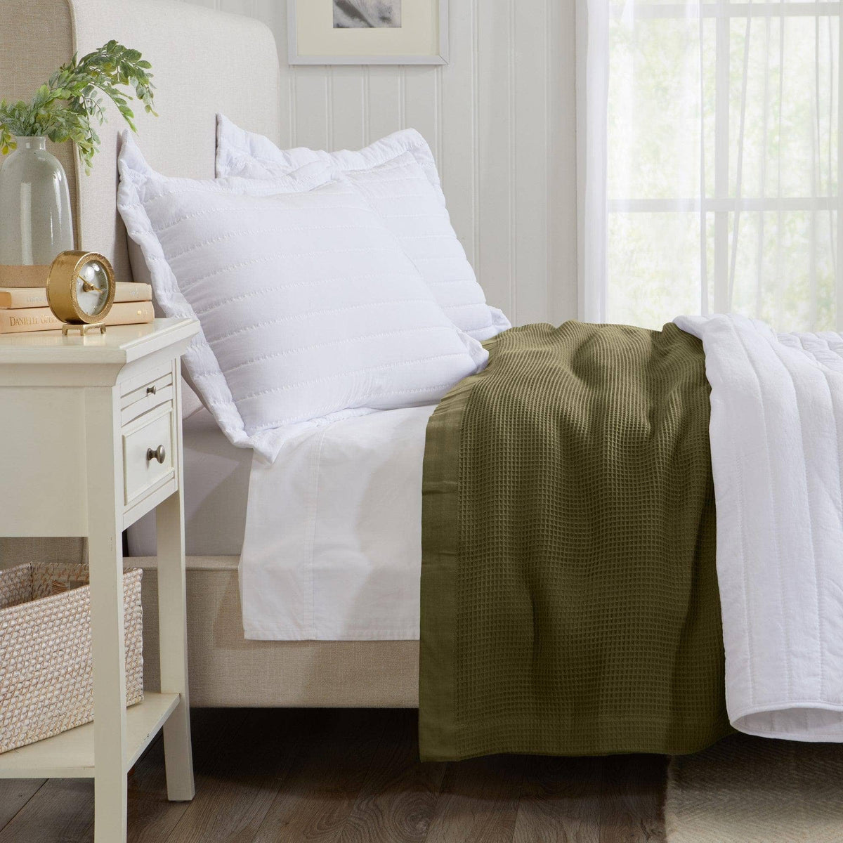 100% Cotton Small Waffle Weave Blanket - Hazel Collection