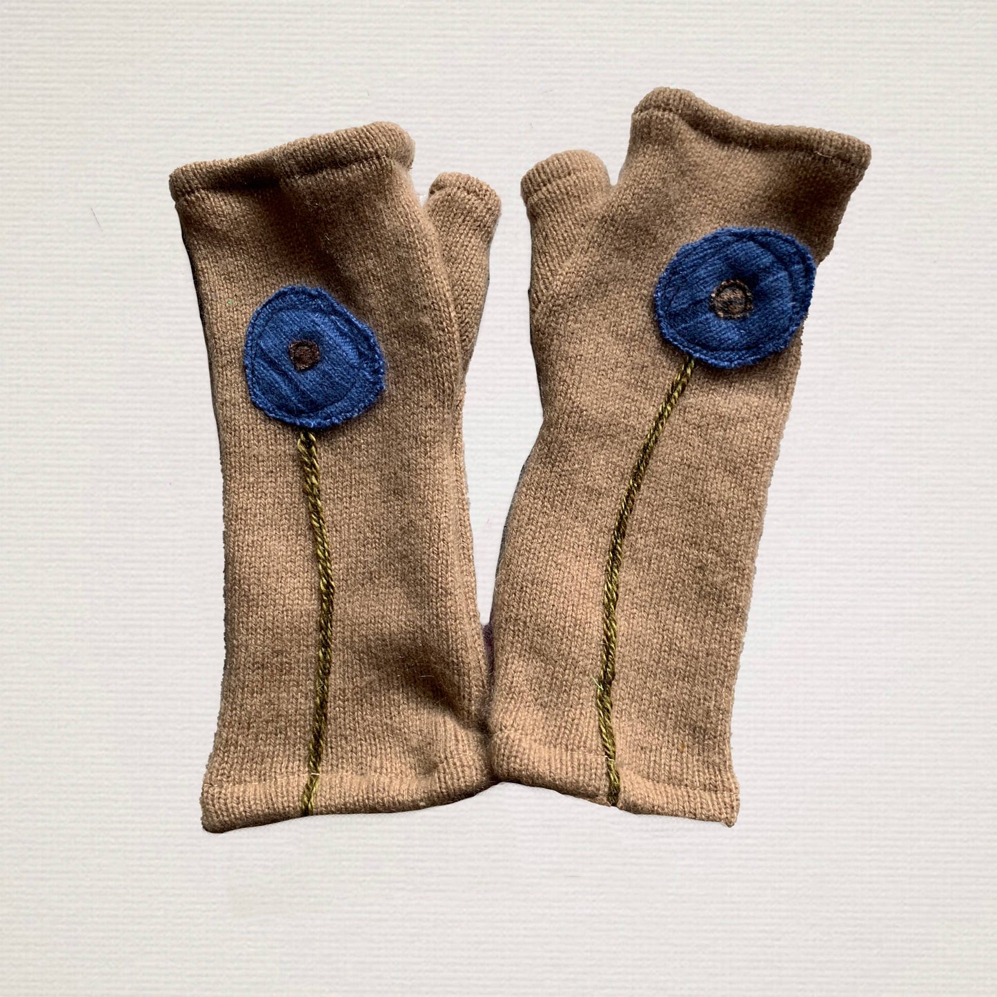 Fingerless Cashmere Gloves-Poppy