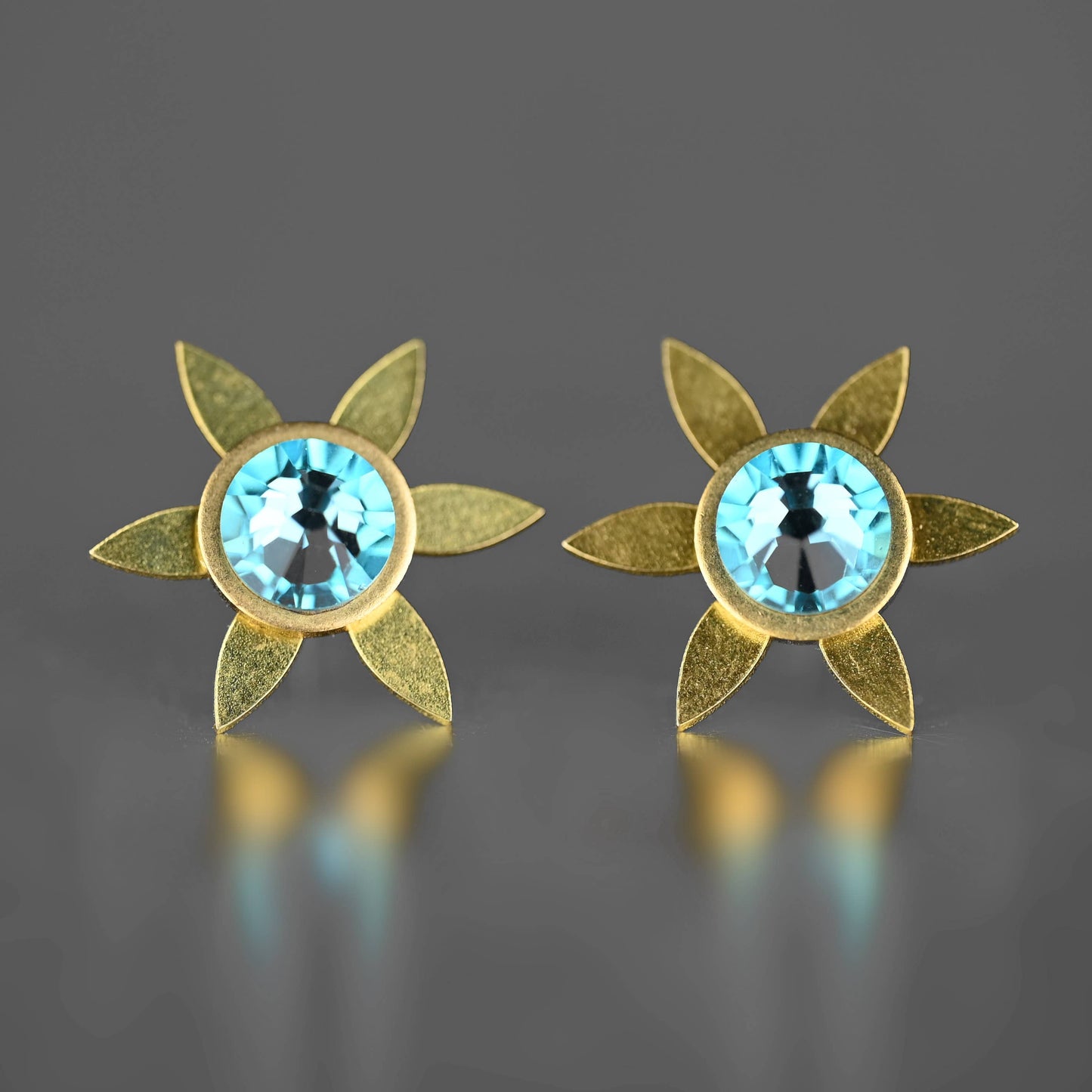 Flower & Crystal Stone Stud Earrings
