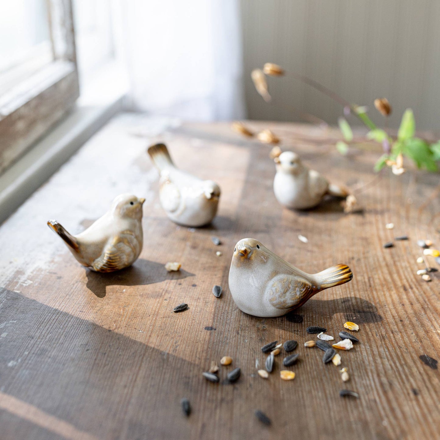 Nalin Garden Ceramic Bird Accents White