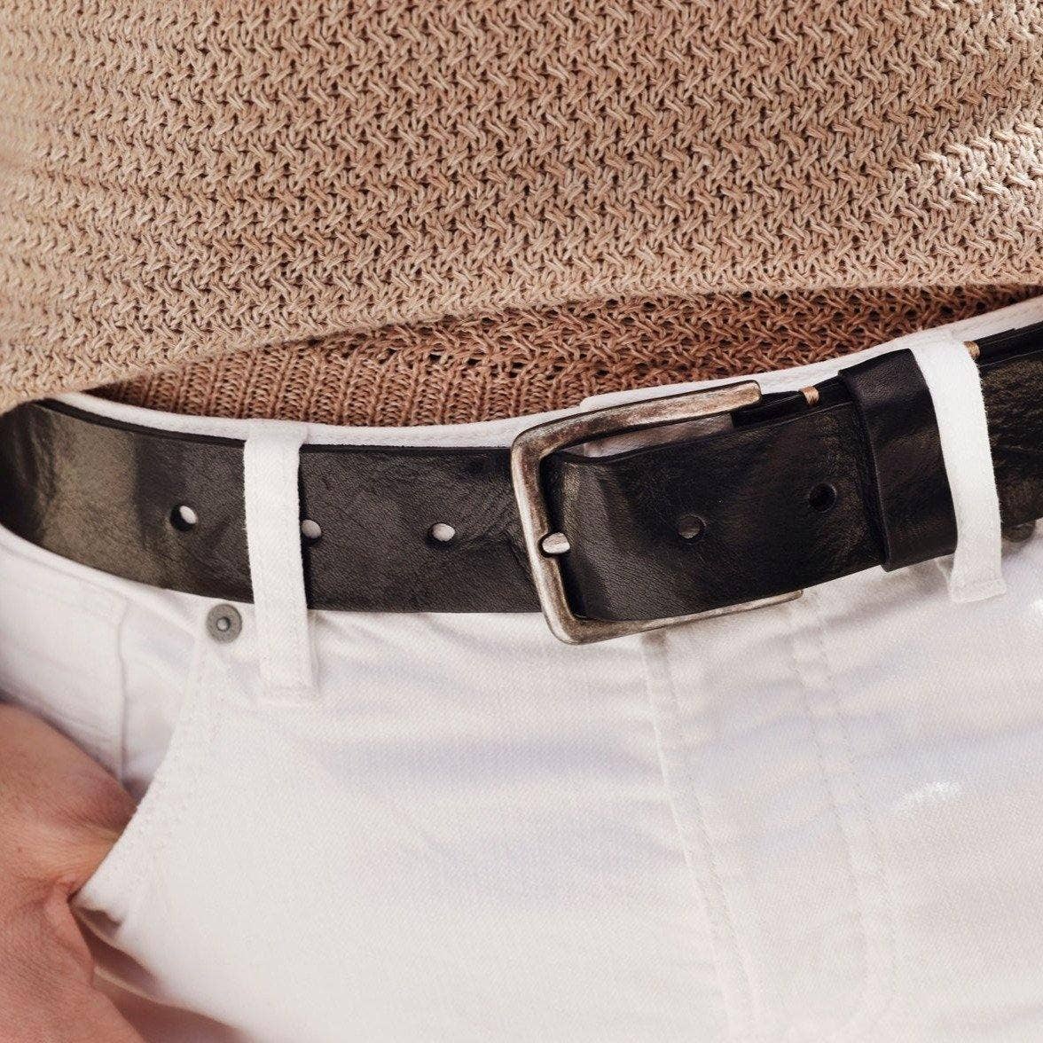 Dani | Silver Buckle Classic Casual Rugged Leather Belt