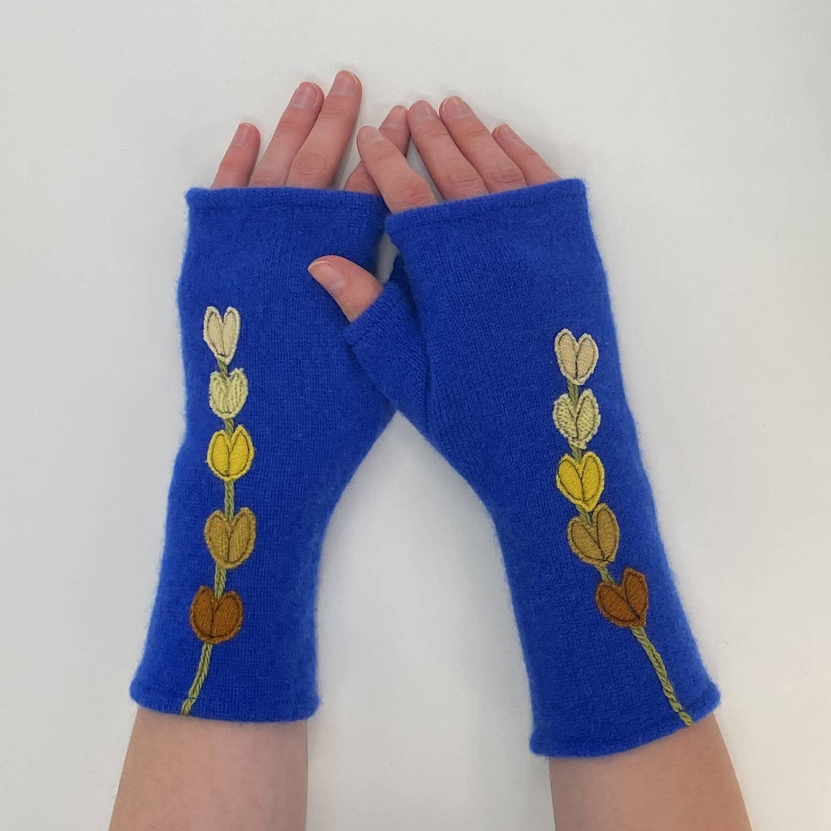Fingerless Cashmere Gloves-Lupine